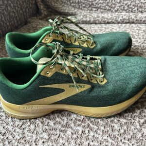 Brooks Forest Green and gold Running Shoes